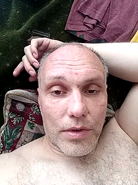 Pineapple04 online show from May 2026 08:01:01 AM