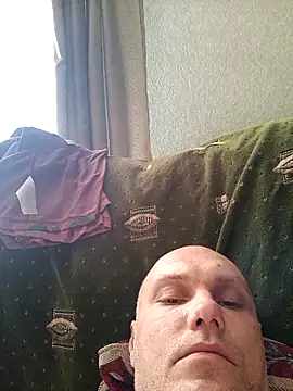 Pineapple04 online show from February 2026 06:35:01 AM