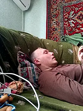 Pineapple04 online show from February 2026 12:25:02 PM