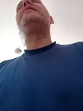 Pineapple04 online show from April 2026 06:28:01 AM