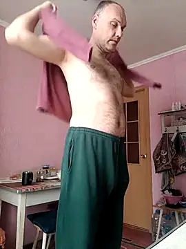 Snapshot of Pineapple04 chatting on November 2025 06:34:01 AM Pineapple04 online show from November 2025 06:34:01 AM