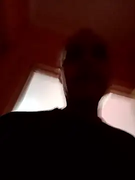 Pineapple04 online show from September 2025 04:40:01 AM