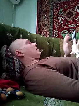 Pineapple04 online show from February 2026 05:08:01 AM