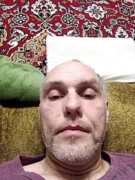 Snapshot of Pineapple04 chatting on November 2025 08:31:02 PM Pineapple04 online show from November 2025 08:31:02 PM