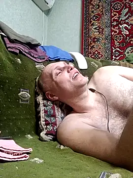 Pineapple04 online show from March 2026 06:47:01 PM