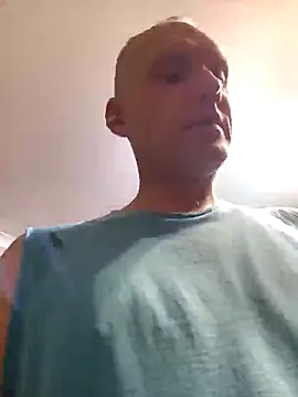 Pineapple04 online show from September 2025 07:52:02 PM