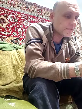 Pineapple04 online show from May 2026 06:22:02 PM