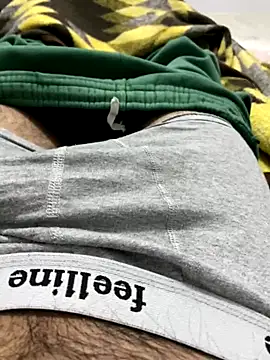 Crazyturko07 online show from November 2025 09:30:02 PM