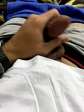 Crazyturko07 online show from October 2025 04:41:02 PM