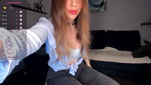 Snapshot of wwildfox chatting on January 2025 07:45:01 PM wwildfox online show from January 2025 07:45:01 PM