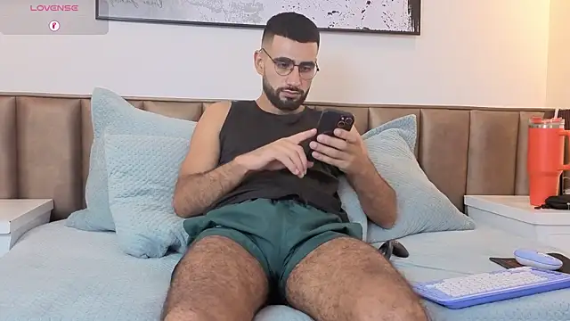 Ethan  Walker online show from March 2026 08:33:01 PM