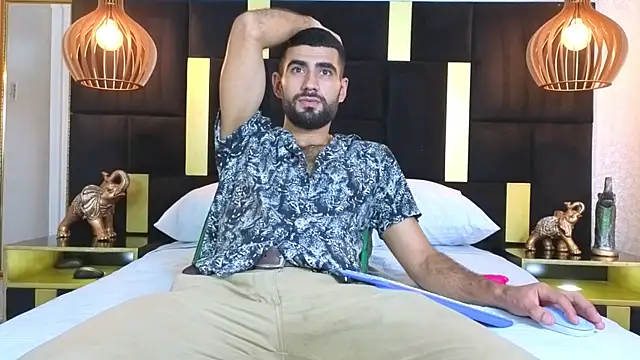 Ethan  Walker online show from November 2025 07:29:02 PM