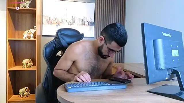 Ethan  Walker online show from April 2026 02:56:01 PM