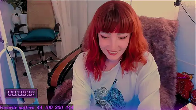 Toxic Ellies online show from May 2026 02:45:02 PM