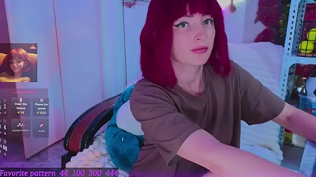 Toxic Ellies online show from June 2026 07:08:02 AM