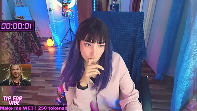 Toxic Ellies online show from October 2025 01:23:01 PM