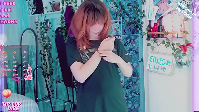 Toxic Ellies online show from January 2025 05:13:01 PM