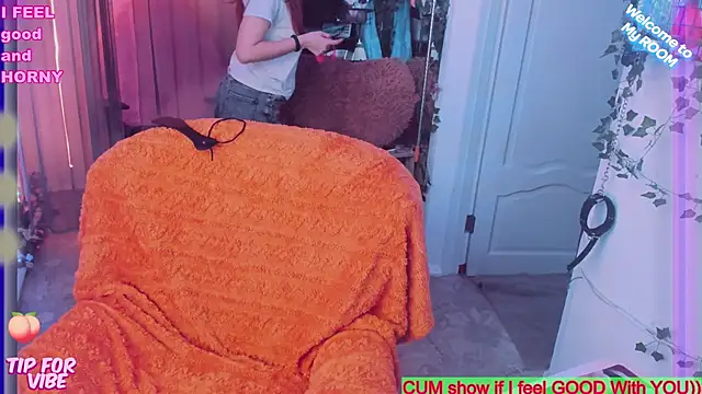 Toxic Ellies online show from March 2025 01:51:01 PM