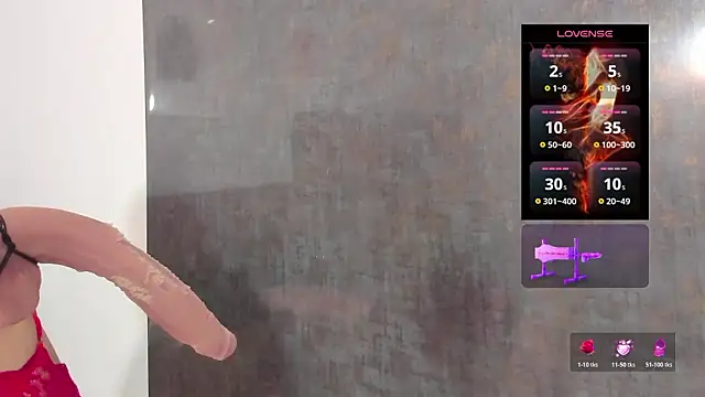 Issys milf online show from February 2026 04:18:01 PM