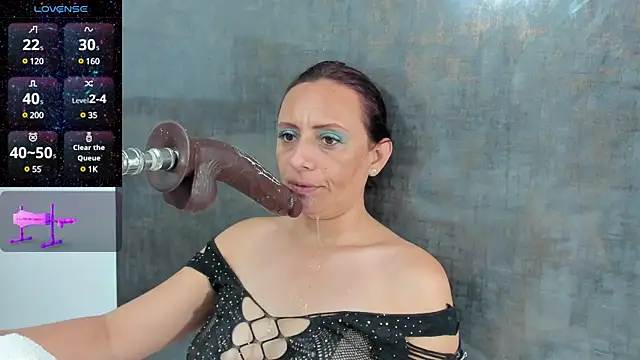 Issys milf online show from March 2025 12:25:01 PM