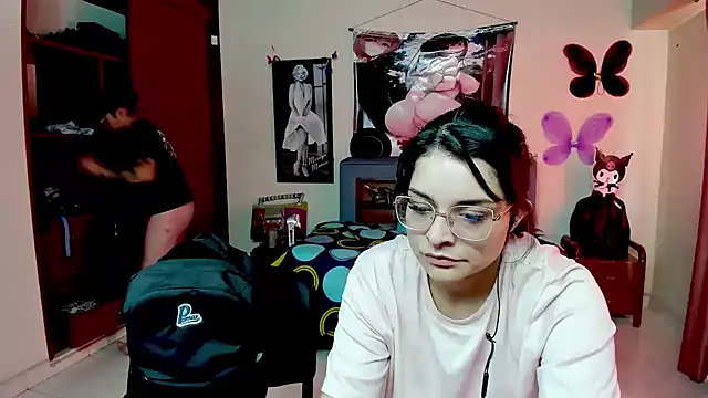 jeyloveebony online show from November 2025 01:16:02 PM