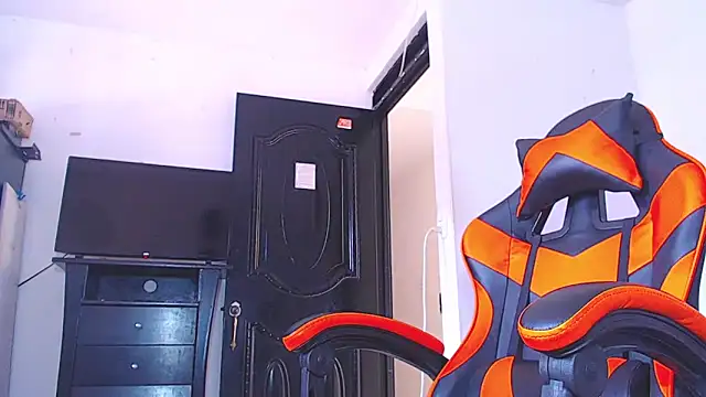 ADAM HOT online show from February 2026 07:54:02 PM