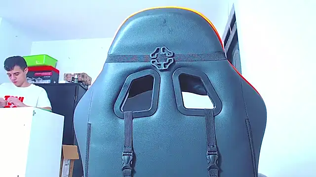 ADAM HOT online show from January 2026 08:27:02 PM