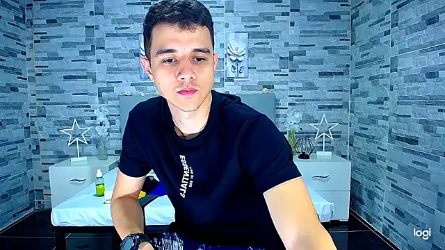 ADAM HOT online show from September 2025 09:36:02 PM
