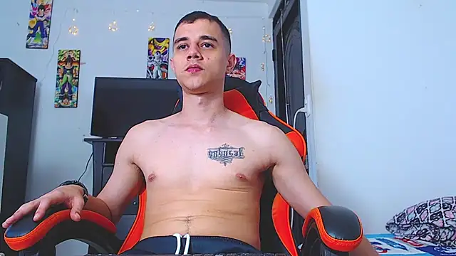 ADAM HOT online show from February 2026 10:51:01 PM