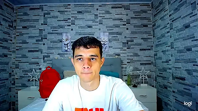 ADAM HOT online show from October 2025 10:22:02 PM