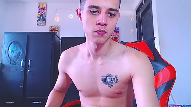 ADAM HOT online show from April 2026 03:08:01 PM