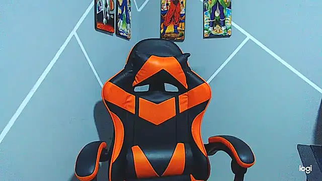 ADAM HOT online show from November 2025 11:31:02 PM