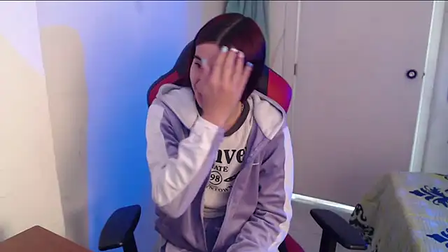 Maximesex online show from March 2026 01:40:02 PM