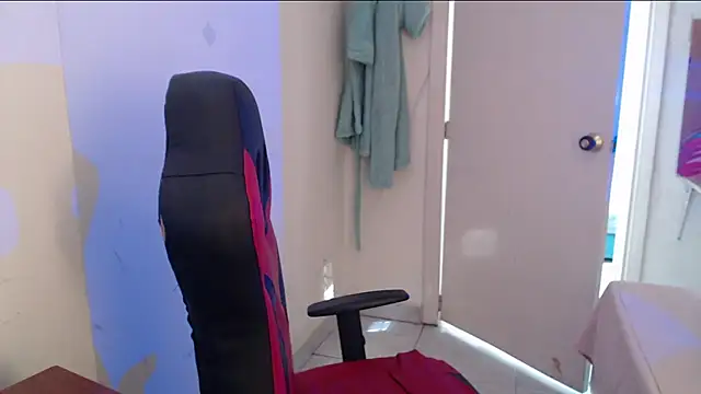 Maximesex online show from February 2026 01:44:01 PM