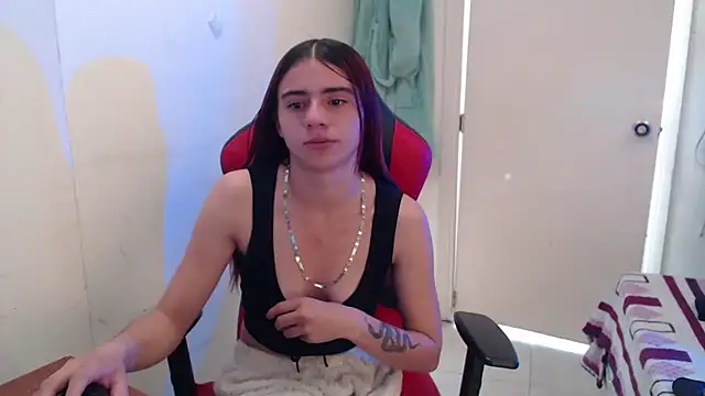 Snapshot of Maximesex chatting on June 2026 01:45:01 PM Maximesex online show from June 2026 01:45:01 PM