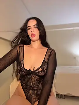 Mavi Coless online show from April 2026 01:30:02 AM