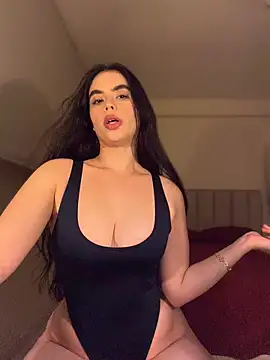 Mavi Coless online show from June 2026 01:17:02 AM