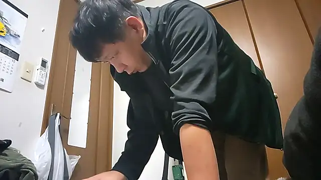 Snapshot of 07YUKIO chatting on November 2025 09:35:02 AM 07YUKIO online show from November 2025 09:35:02 AM