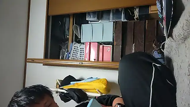 Snapshot of 07YUKIO chatting on November 2025 09:02:02 AM 07YUKIO online show from November 2025 09:02:02 AM