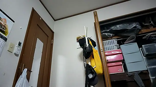 Snapshot of 07YUKIO chatting on October 2025 09:19:02 AM 07YUKIO online show from October 2025 09:19:02 AM