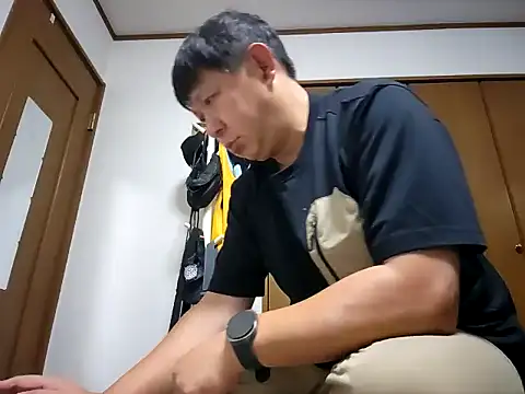 Snapshot of 07YUKIO chatting on November 2025 11:46:03 AM 07YUKIO online show from November 2025 11:46:03 AM