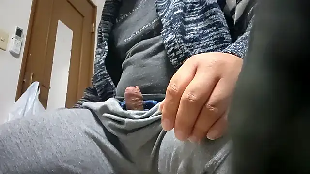 Snapshot of 07YUKIO chatting on October 2025 12:27:01 PM 07YUKIO online show from October 2025 12:27:01 PM