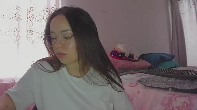 HARLEYNAPIER online show from March 2026 04:11:01 PM