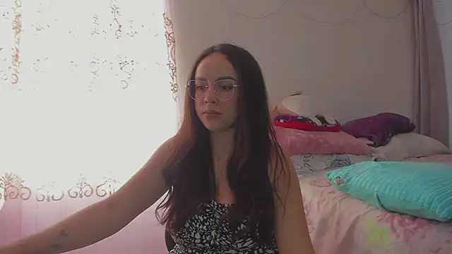 HARLEYNAPIER online show from March 2026 09:52:02 PM