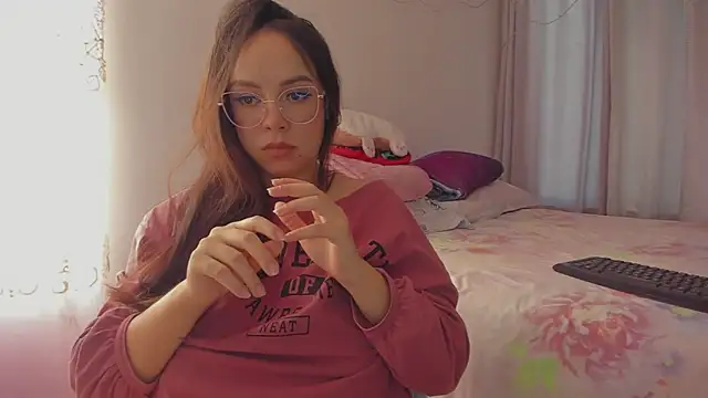 HARLEYNAPIER online show from March 2026 09:09:01 PM