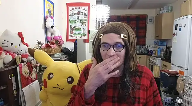 Snapshot of RainBowGirlTs115 chatting on February 2025 06:43:02 PM RainBowGirlTs115 online show from February 2025 06:43:02 PM