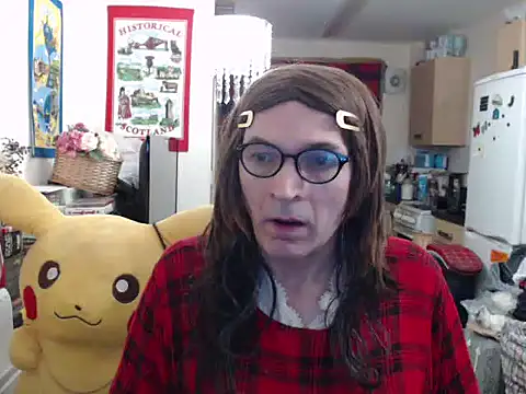 Snapshot of RainBowGirlTs115 chatting on February 2025 02:14:02 PM RainBowGirlTs115 online show from February 2025 02:14:02 PM