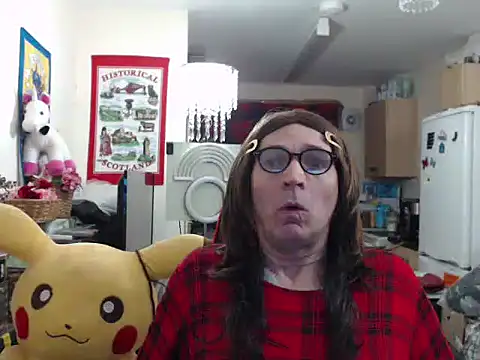 Snapshot of RainBowGirlTs115 chatting on February 2025 08:45:01 PM RainBowGirlTs115 online show from February 2025 08:45:01 PM