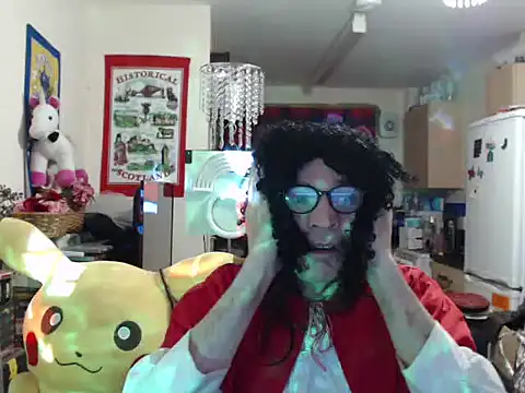 Snapshot of RainBowGirlTs115 chatting on February 2025 10:04:01 PM RainBowGirlTs115 online show from February 2025 10:04:01 PM