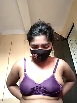 Lina-Rose online show from September 2025 01:01:01 AM